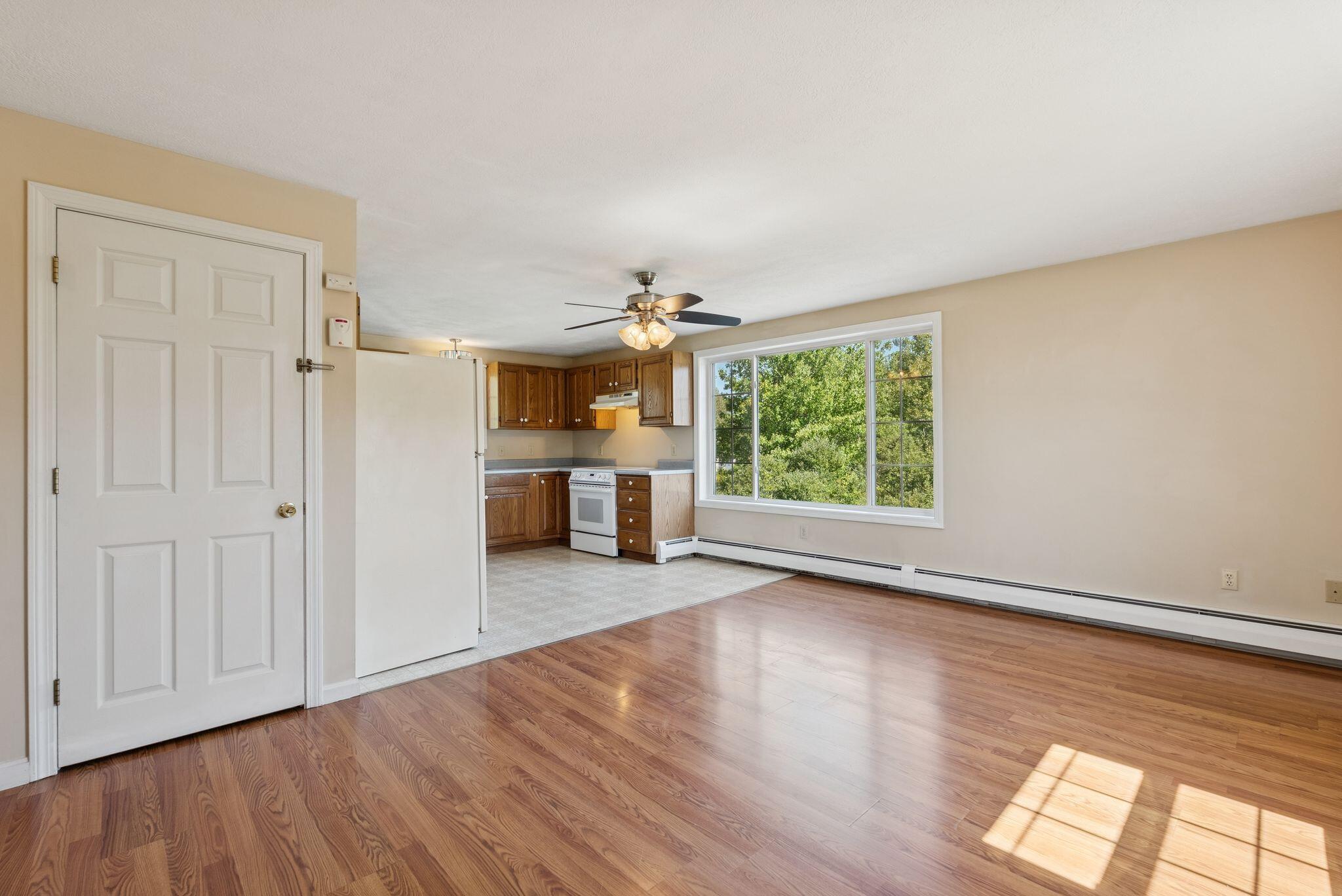 538 South Street Biddeford, ME 04005 - Photo 18 of 46 25_DSC09497