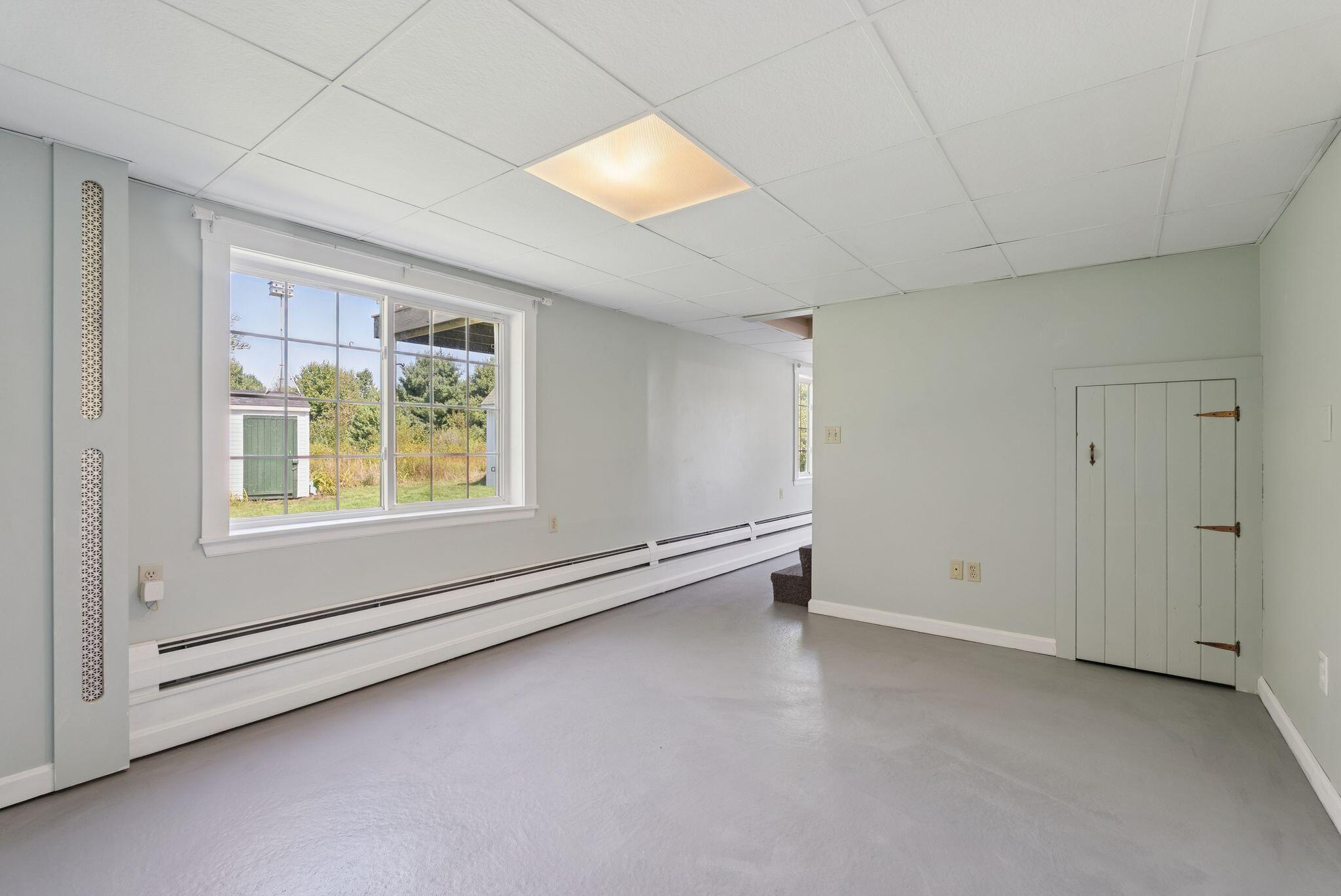 538 South Street Biddeford, ME 04005 - Photo 27 of 46 40_DSC09572