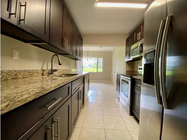 $640,000 | 6105 Royal Poinciana Lane, Tamarac, FL 33319