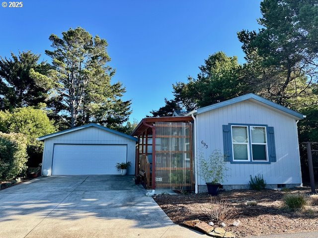 1601 Rhododendron Drive, Unit 693 Florence, OR 97439 - Photo 1 of 31 Gallery Image 1