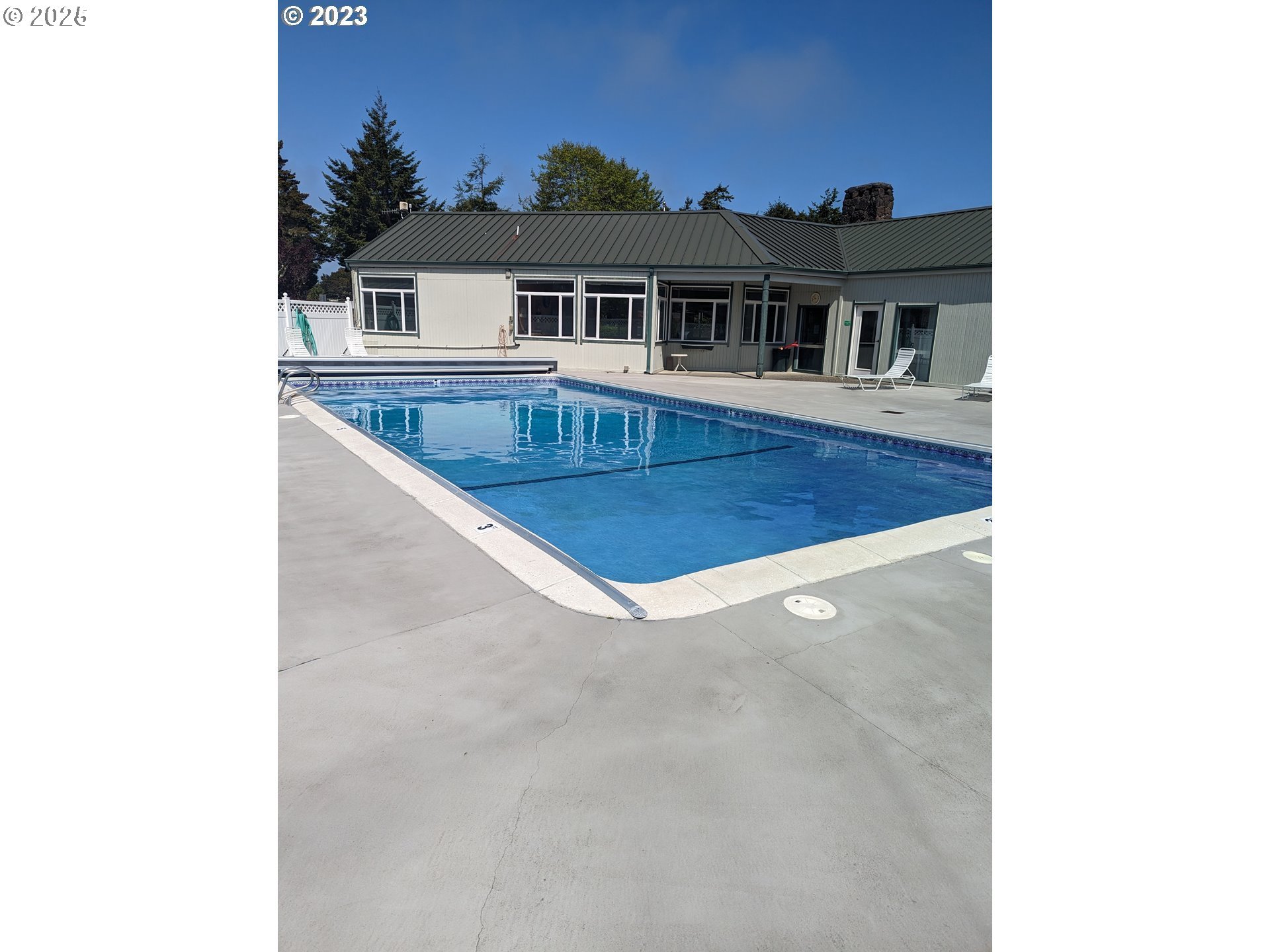1601 Rhododendron Drive, Unit 693 Florence, OR 97439 - Photo 29 of 31 Community Pool