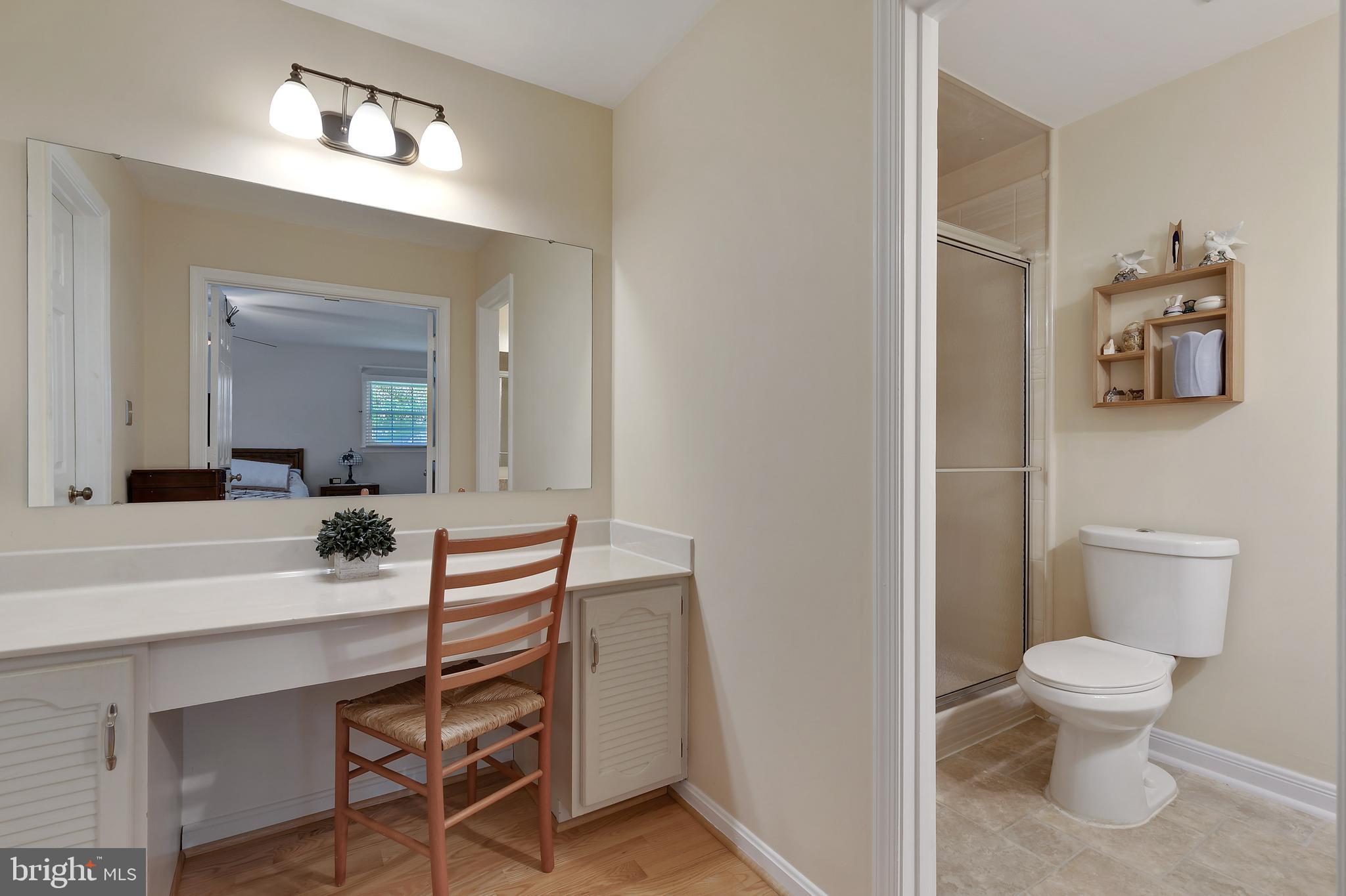 4501 Gilbertson Road Fairfax, VA 22032 - Photo 25 of 33 PRIMARY BEDROOM DRESSING HALL, W/I CLOSET, BATH