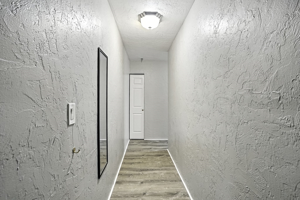 531 Main Street, Unit 410M Worcester, MA 01608 - Photo 4 of 29