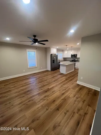 $1,900 | 108 Elm Street, Aberdeen, NC 28315