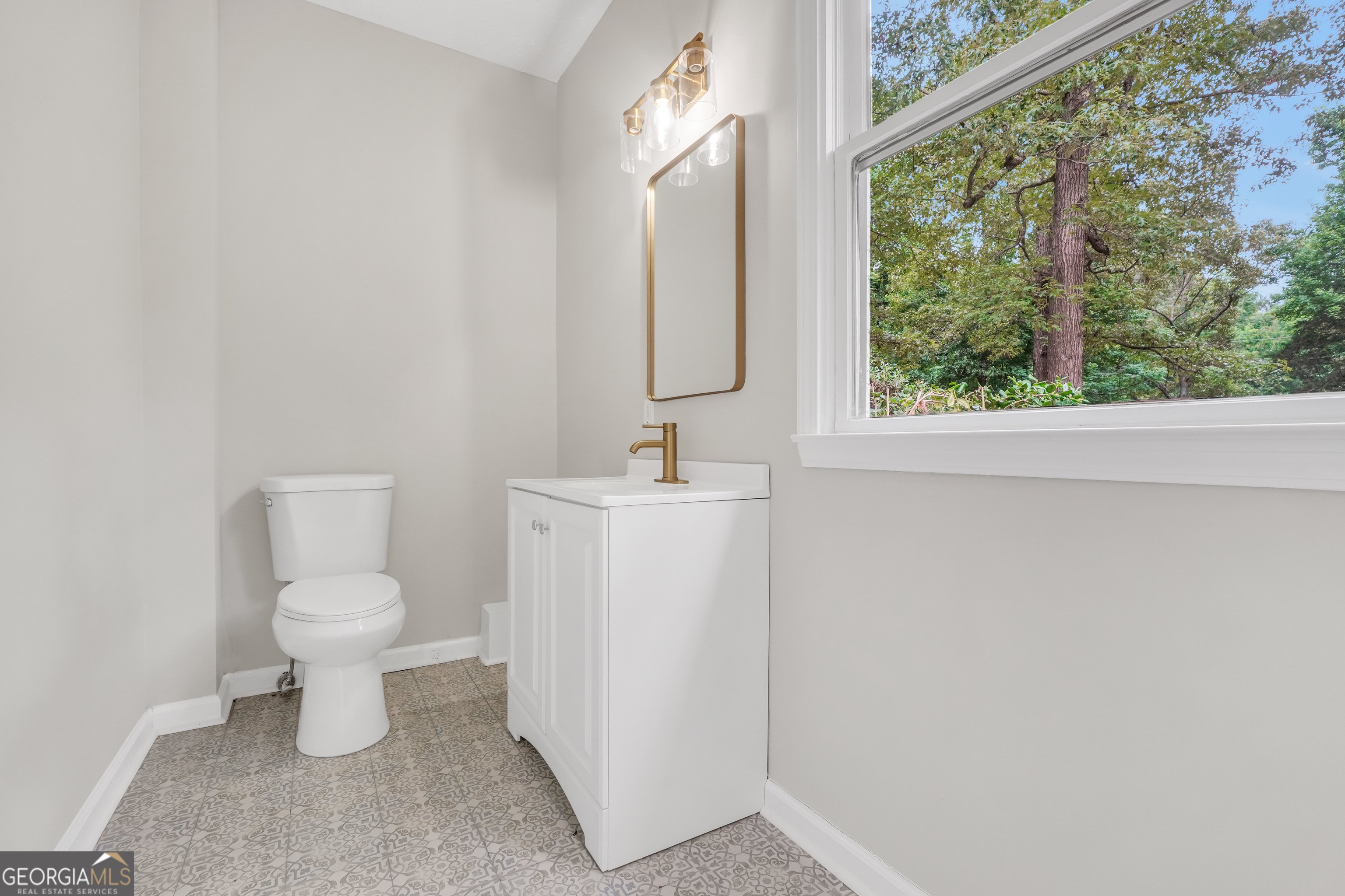 14908 Brown Bridge Road Covington, GA 30016 - Photo 18 of 37