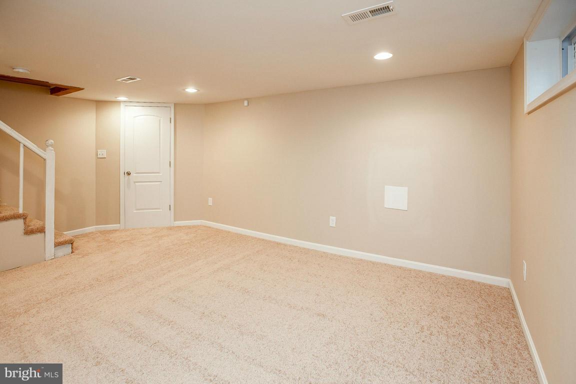 1318 Pentwood Road Baltimore, MD 21239 - Photo 20 of 25 Basement