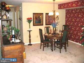 18 Eli Court Reading, PA 19607 - Photo 4 of 9 Dining Room