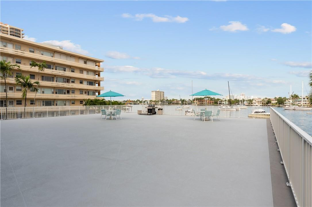 95 North Birch Road, Unit 405 Fort Lauderdale, FL 33304 - Photo 32 of 34 a view of ocean view