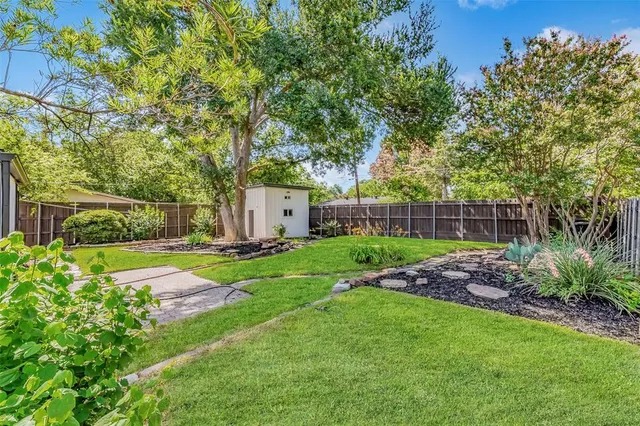 $433,000 | 819 Brentwood Lane, Richardson, TX 75080