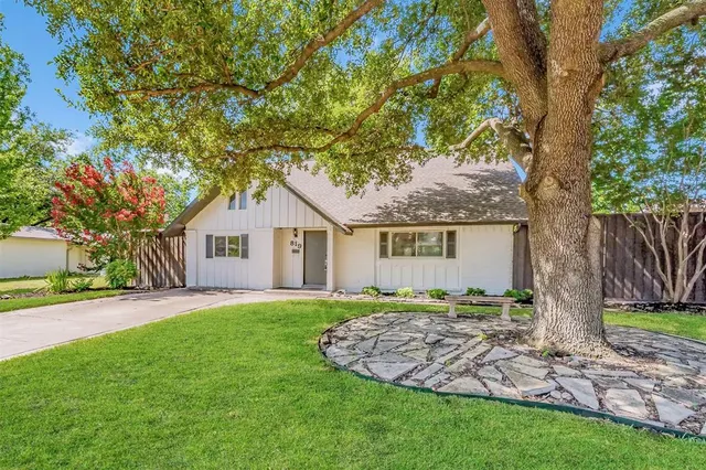 $433,000 | 819 Brentwood Lane, Richardson, TX 75080