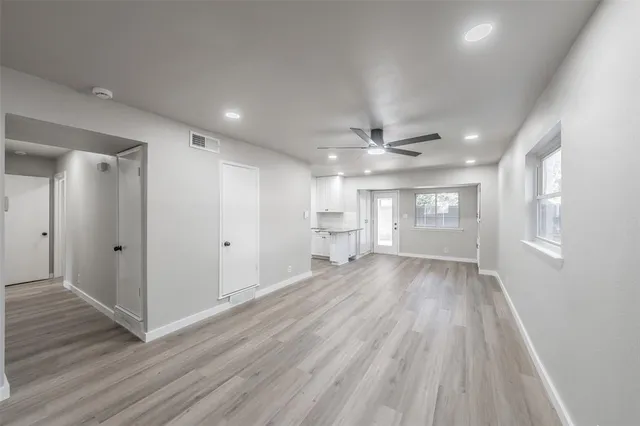 $433,000 | 819 Brentwood Lane, Richardson, TX 75080