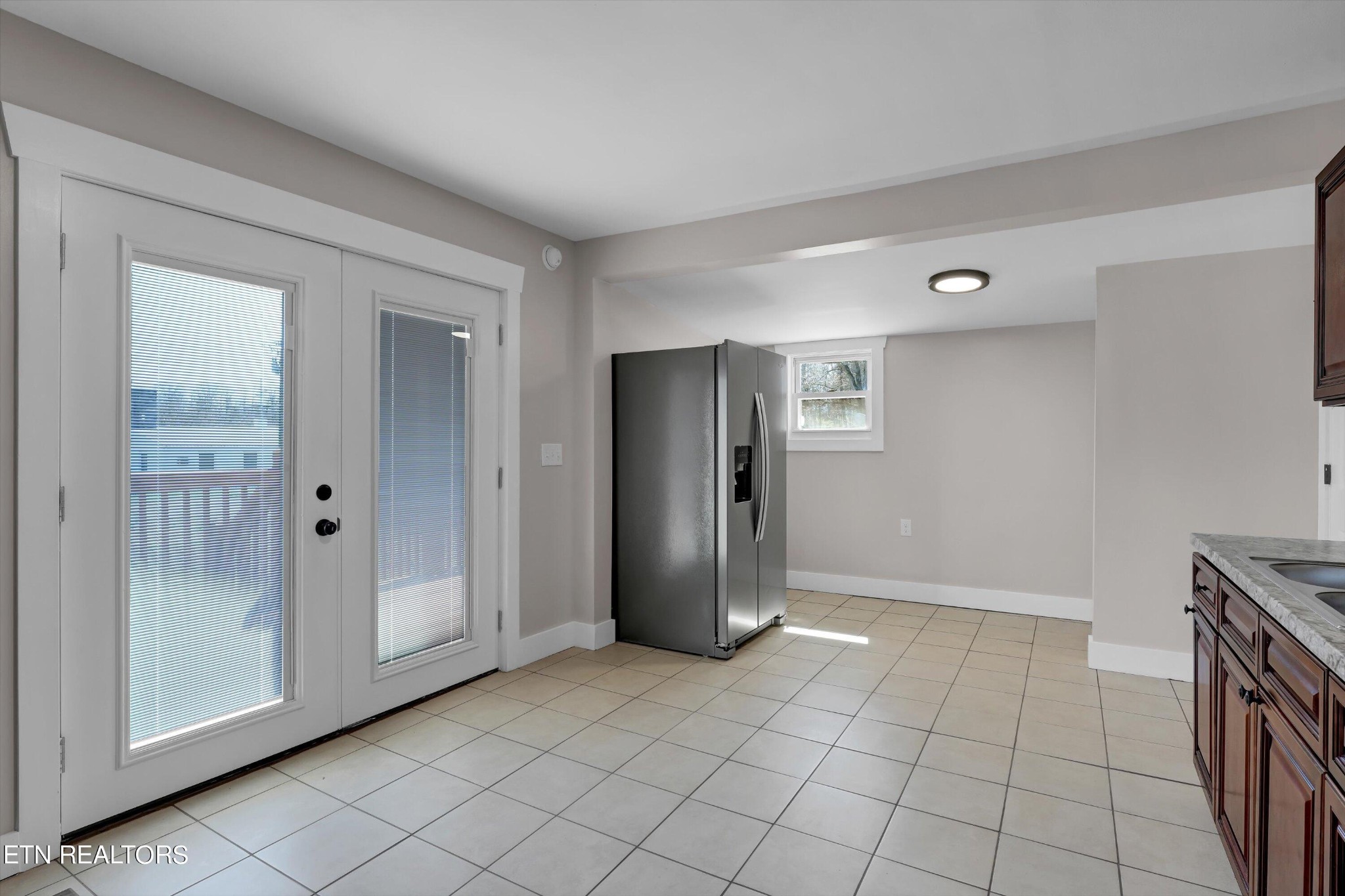 9412 Mascot Road Mascot, TN 37806 - Photo 11 of 29 Gallery Image 11