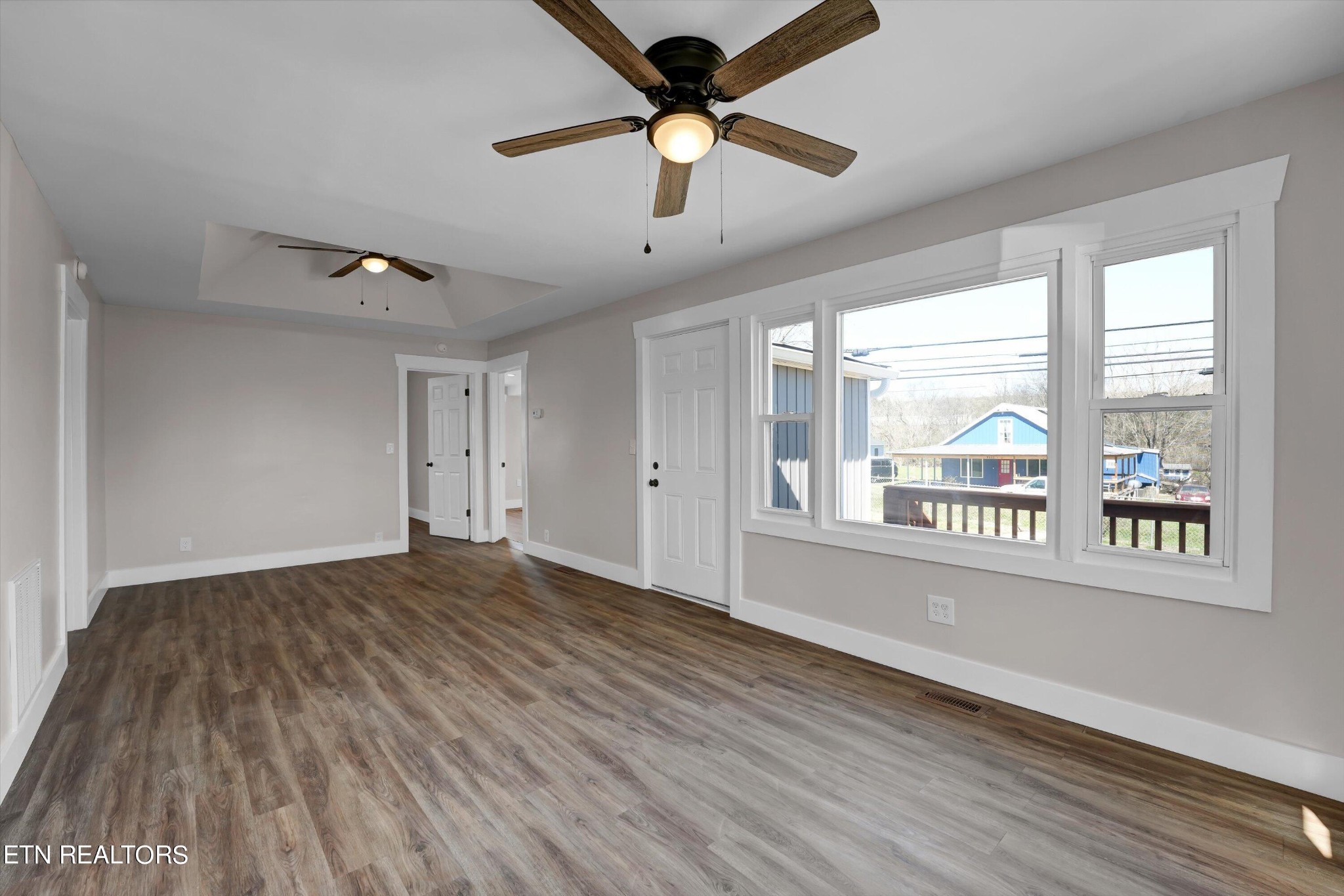 9412 Mascot Road Mascot, TN 37806 - Photo 6 of 29 Gallery Image 6
