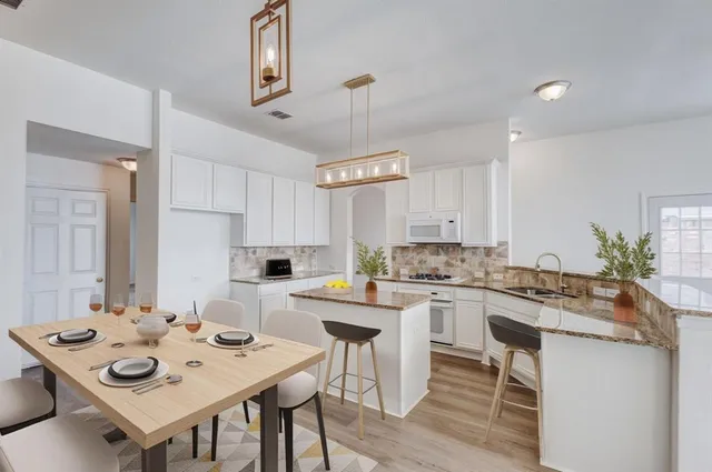 $589,000 | 857 Dalmalley Lane, Coppell, TX 75019