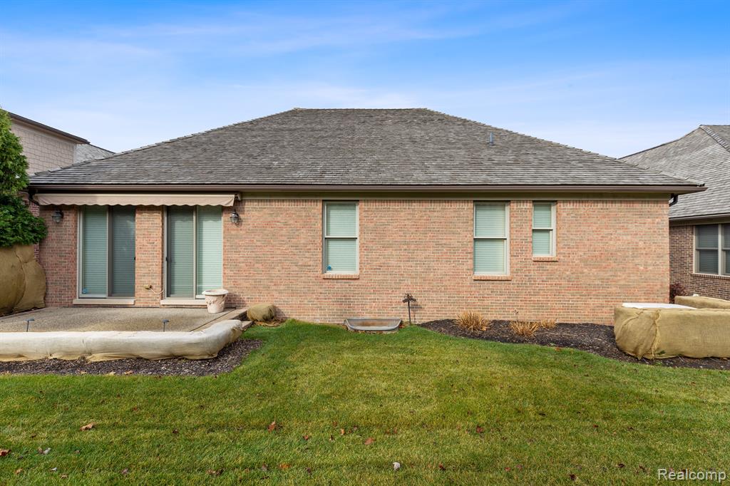 2677 Monarch Court Rochester, MI 48306 - Photo 7 of 43