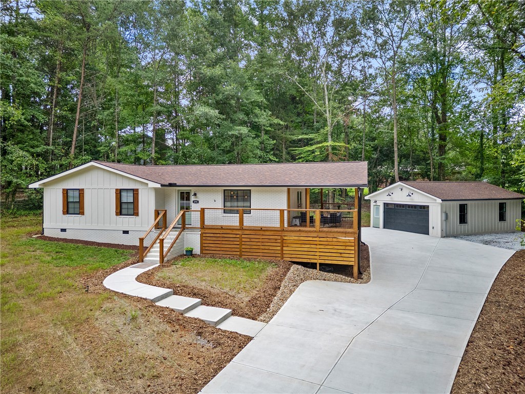 698 Pickett Post Road Walhalla, SC 29691 - Photo 1 of 44 Gallery Image 1