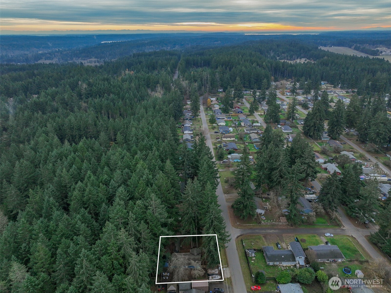 453 Southwest View Drive Port Orchard, WA 98367 - Photo 12 of 15