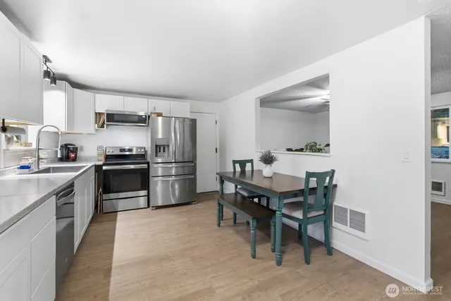 $420,000 | 453 Southwest View Drive, Port Orchard, WA 98367