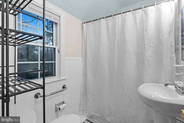 $749,999 | 6914 New Hampshire Avenue, Takoma Park, MD 20912