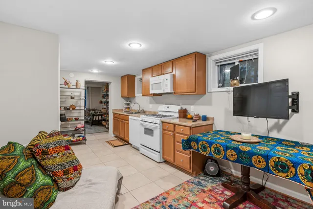 $749,999 | 6914 New Hampshire Avenue, Takoma Park, MD 20912