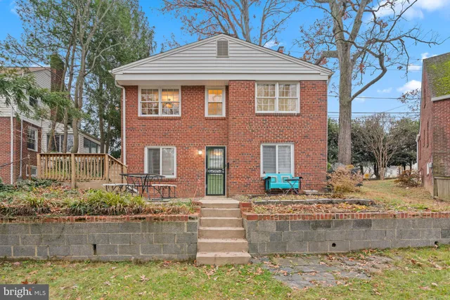 $749,999 | 6914 New Hampshire Avenue, Takoma Park, MD 20912