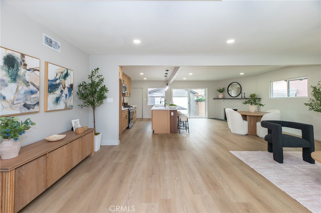 7310 South Bluff Road Downey, CA 90240 - Photo 11 of 33