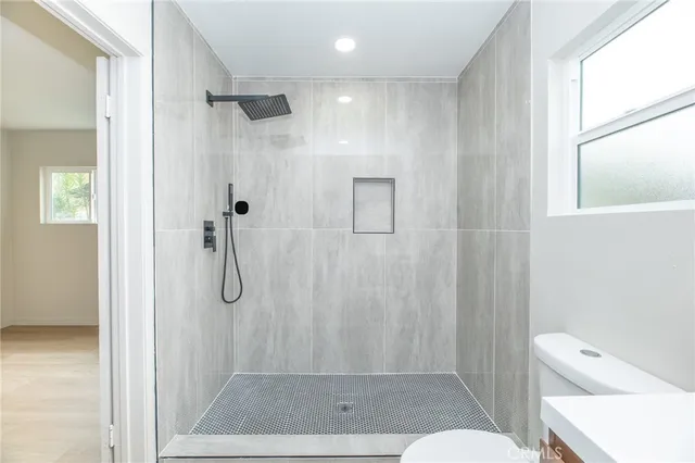 $959,000 | 7310 South Bluff Road, Downey, CA 90240