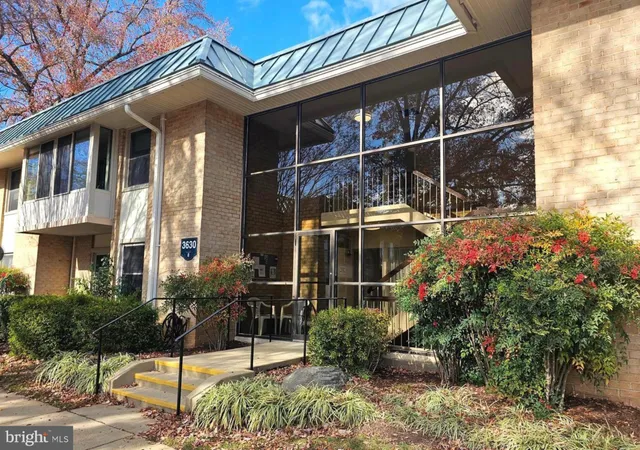 $84,900 | 3630 Gleneagles Drive, Unit 81D, Silver Spring, MD 20906