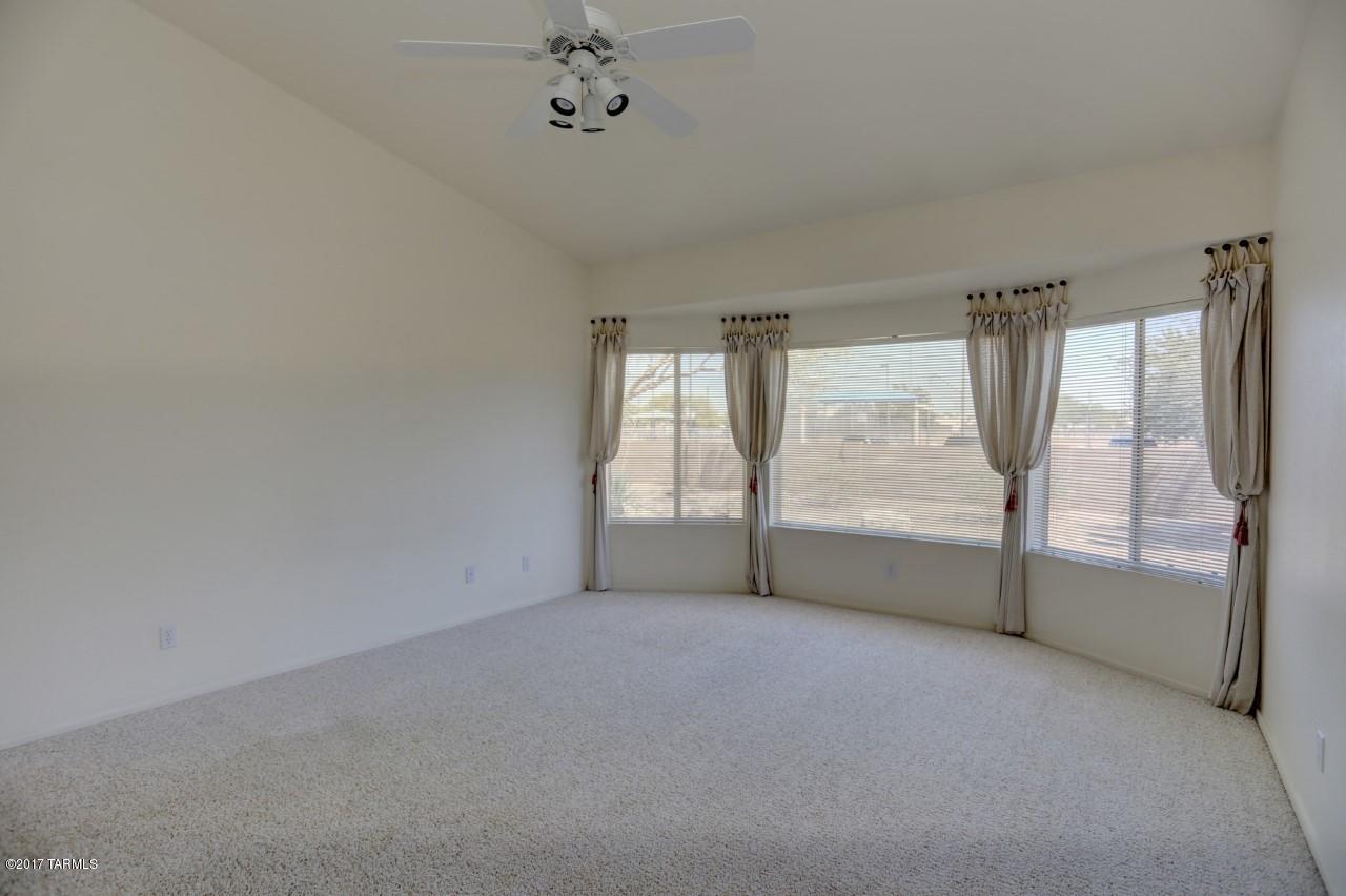 7312 West Rivulet Drive Tucson, AZ 85743 - Photo 14 of 35