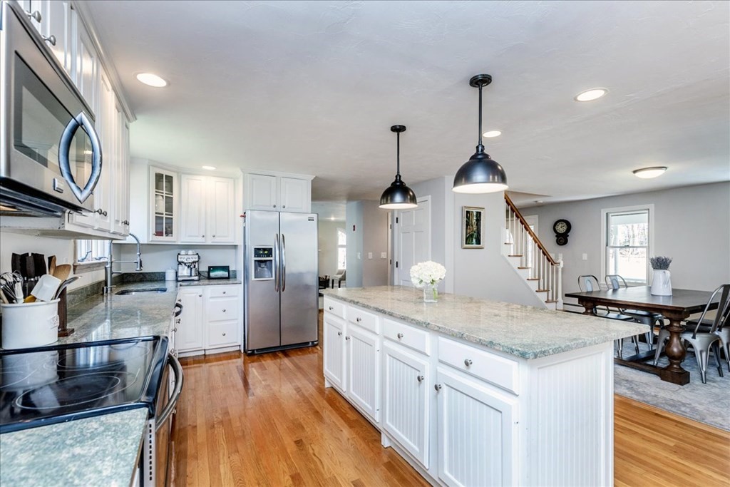 170 Grove Street Hanover, MA 02339 - Photo 13 of 42