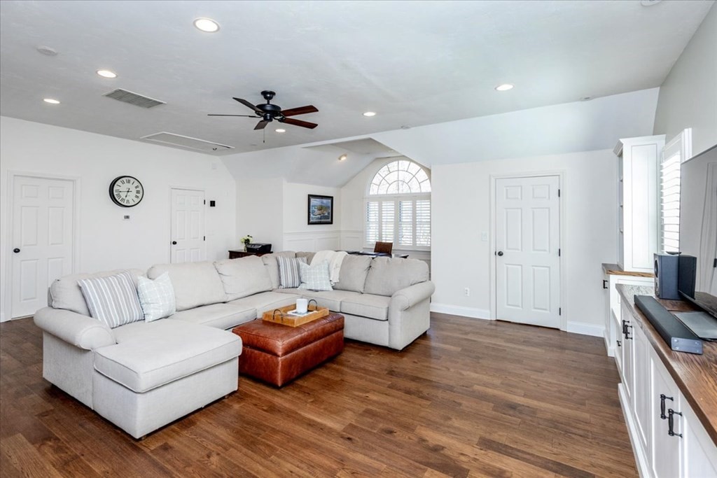 170 Grove Street Hanover, MA 02339 - Photo 19 of 42