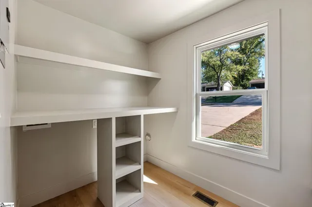 $304,999 | 207 Oakmont Drive, Boiling Springs, SC 29316