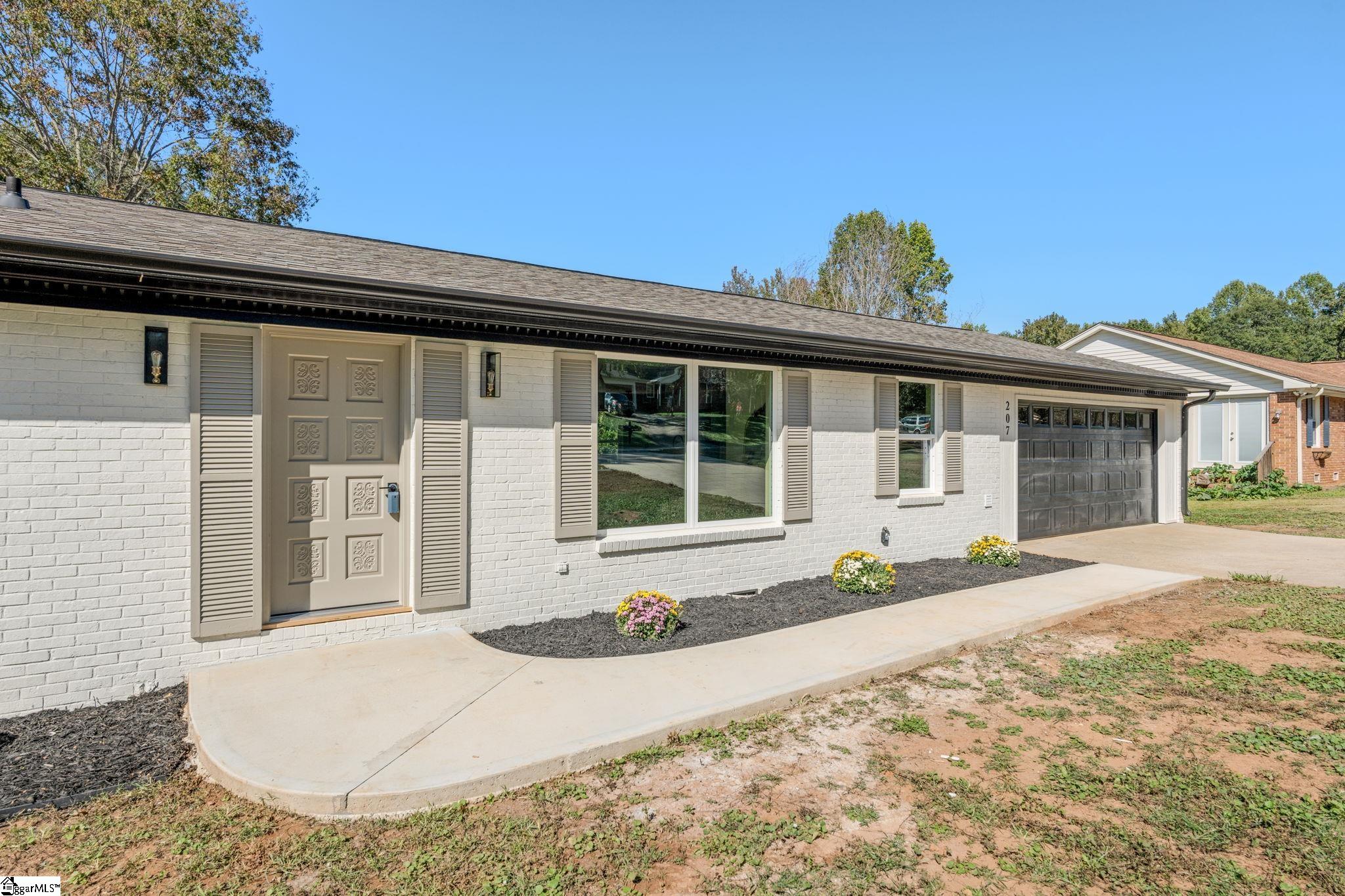 207 Oakmont Drive Boiling Springs, SC 29316 - Photo 28 of 35