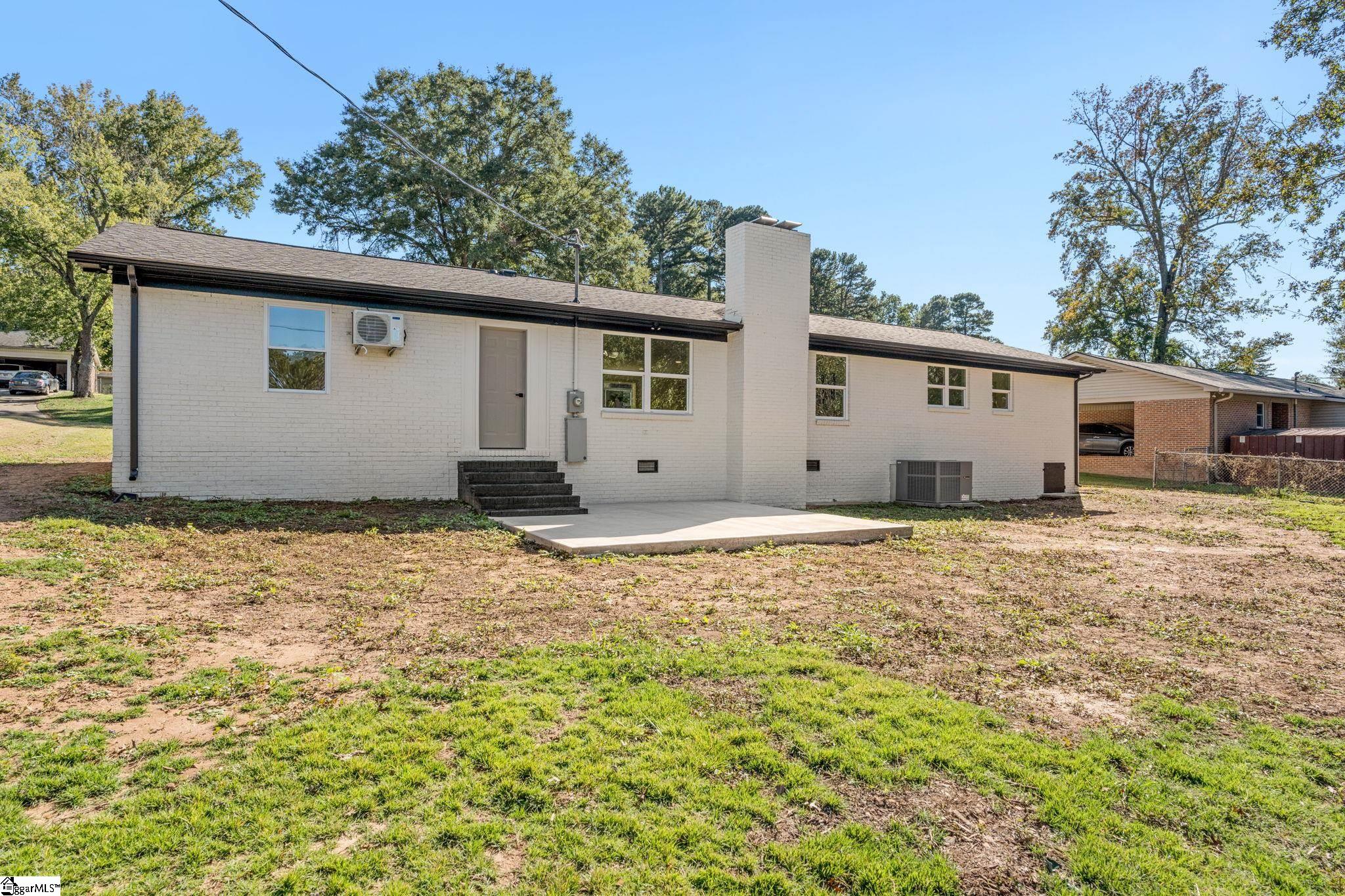 207 Oakmont Drive Boiling Springs, SC 29316 - Photo 33 of 35