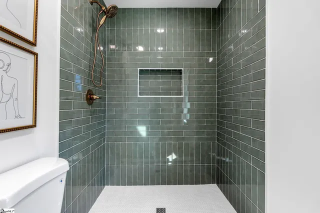 $304,999 | 207 Oakmont Drive, Boiling Springs, SC 29316