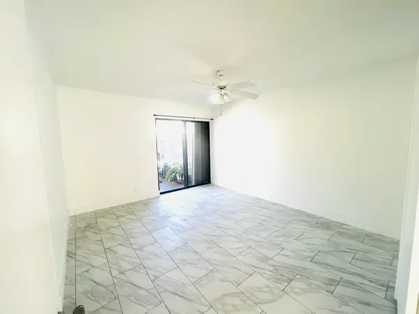 $3,100 | 241 Northwest 15th Street, Boca Raton, FL 33432