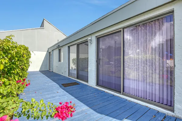 $3,100 | 241 Northwest 15th Street, Boca Raton, FL 33432