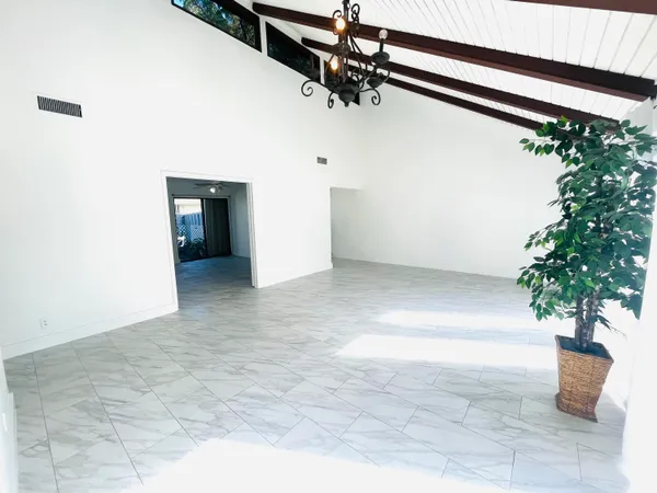 $3,100 | 241 Northwest 15th Street, Boca Raton, FL 33432