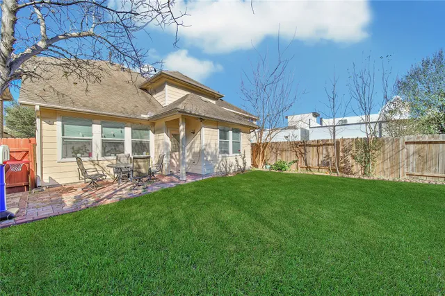 $299,000 | 14605 Branchwest Drive, Houston, TX 77082