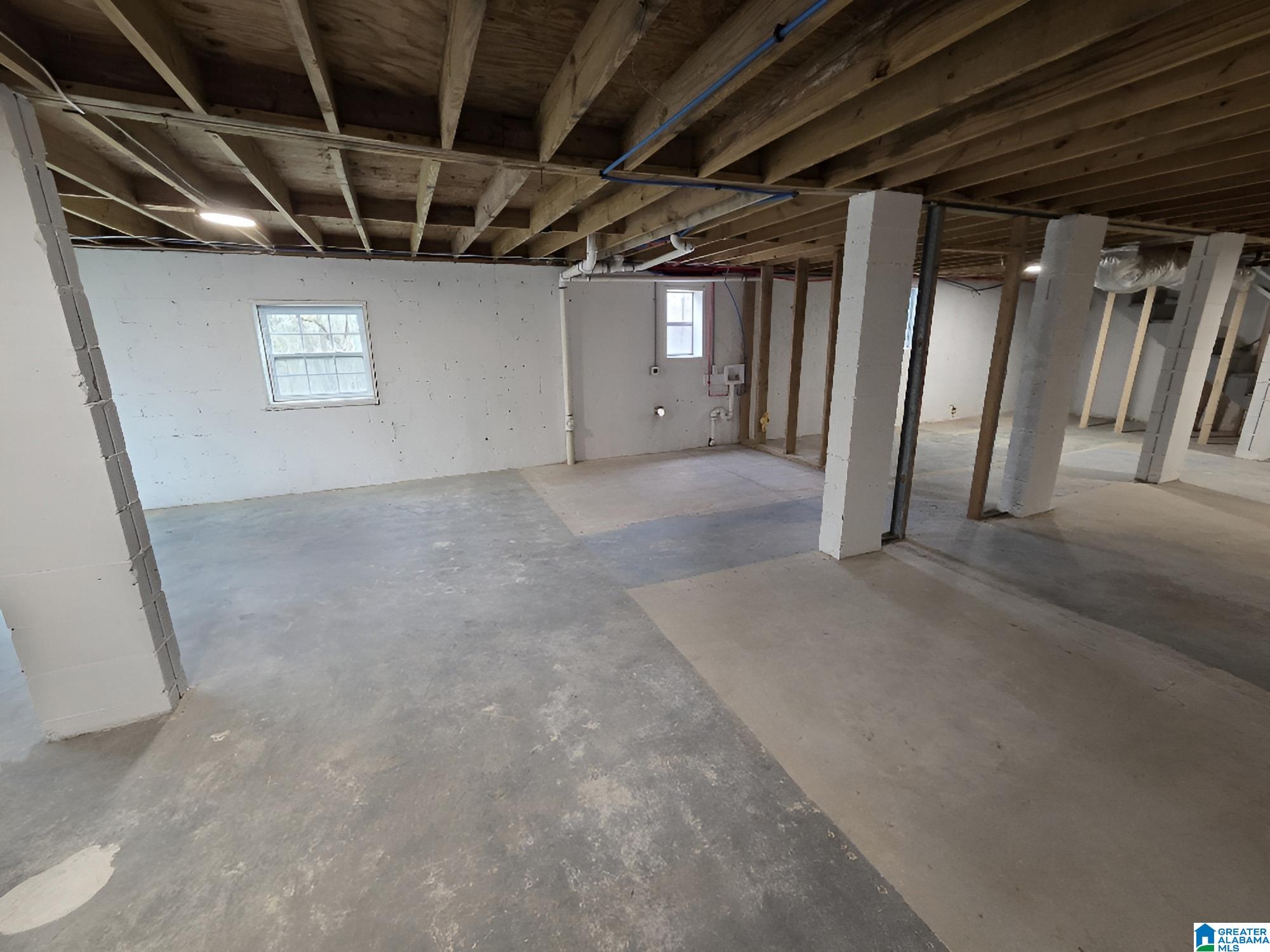 240 Burns Road Warrior, AL 35180 - Photo 12 of 17