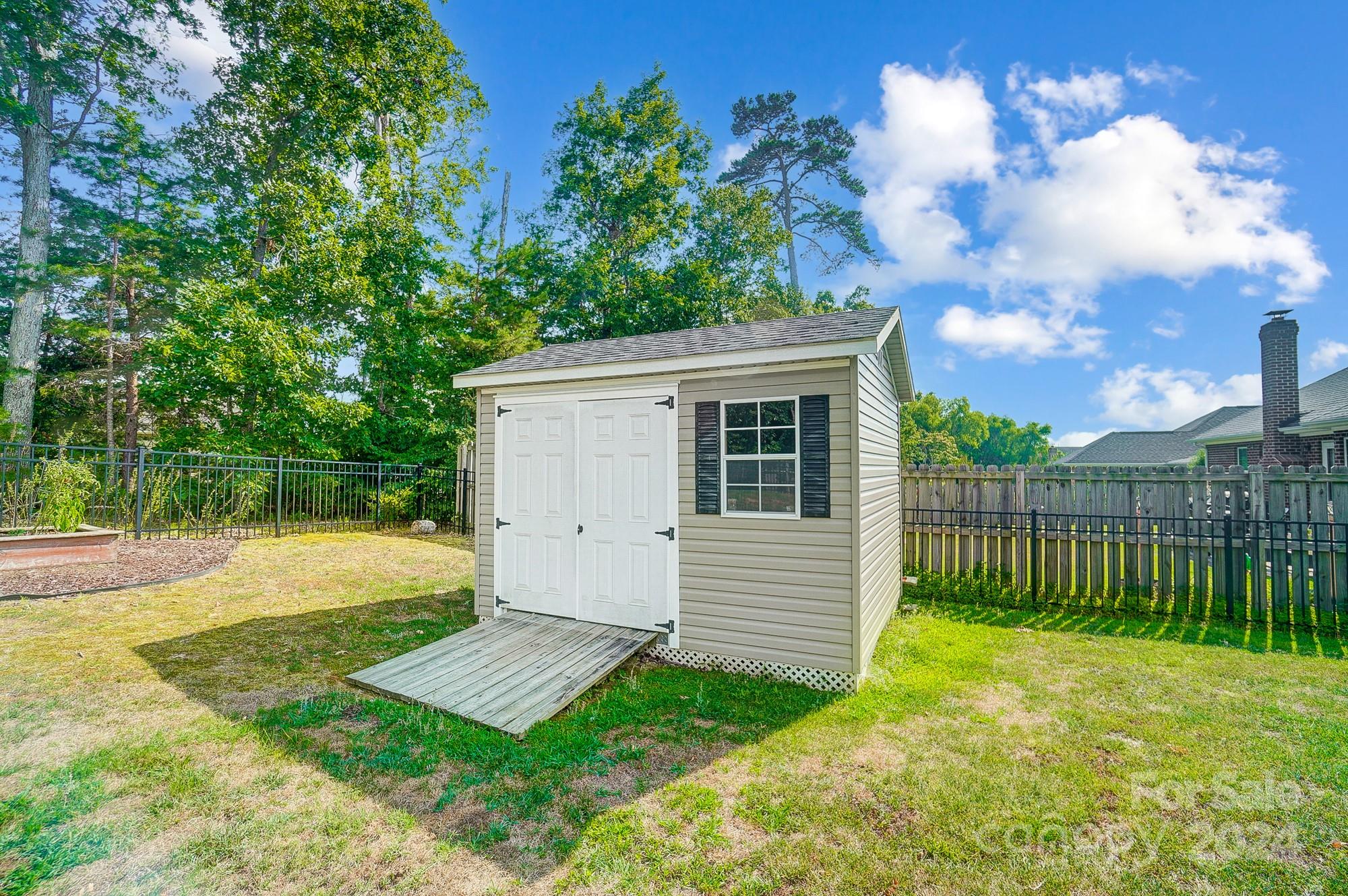 12864 Hill Pine Road Midland, NC 28107 - Photo 42 of 45 Gallery Image 42