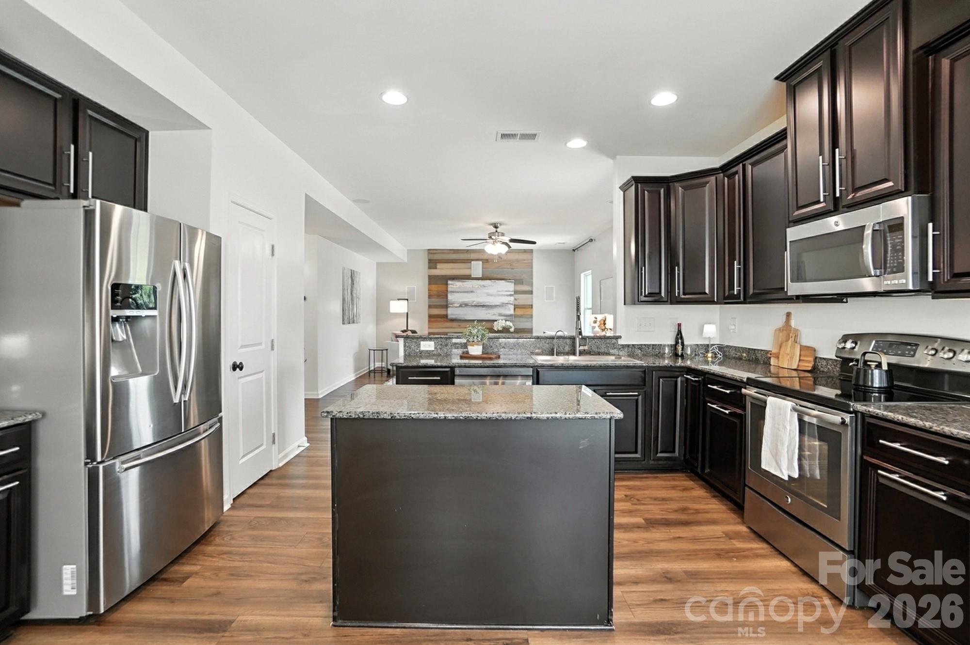 2042 Hamil Ridge Drive Waxhaw, NC 28173 - Photo 18 of 48