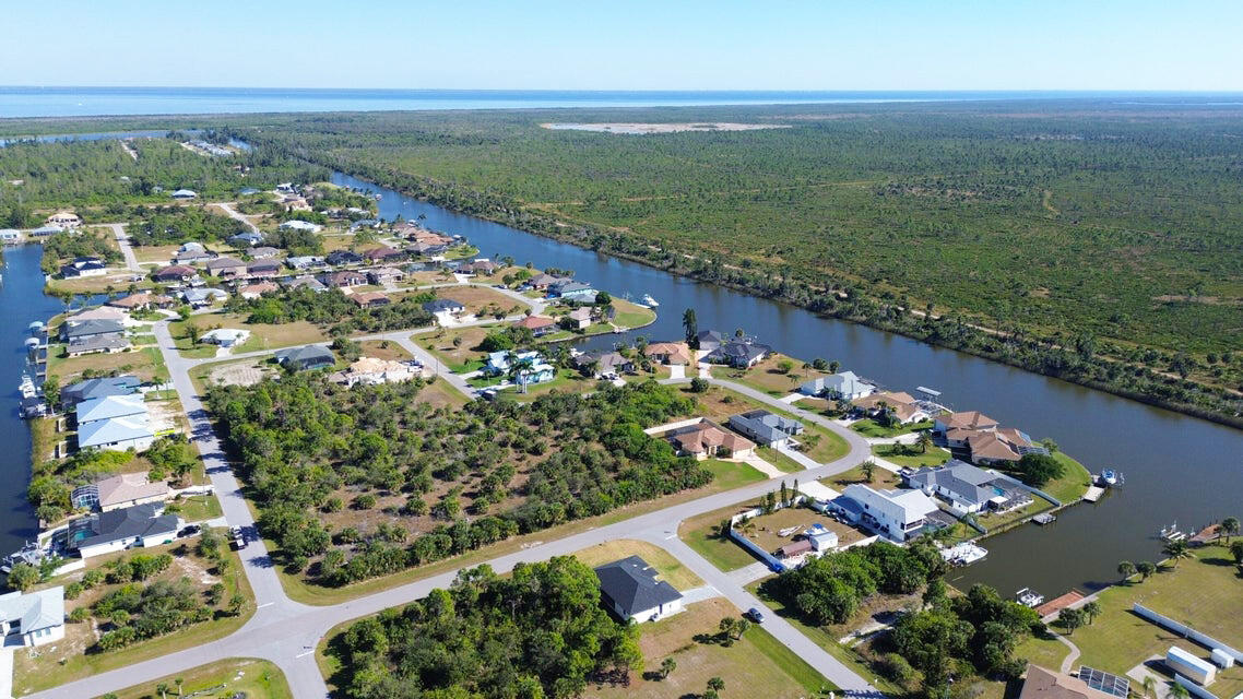 10654 Washington Road Port Charlotte, FL 33981 - Photo 34 of 36