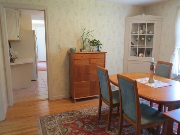 96 Meadow Road East Longmeadow, MA 01028 - Photo 8 of 25 Gallery Image 8