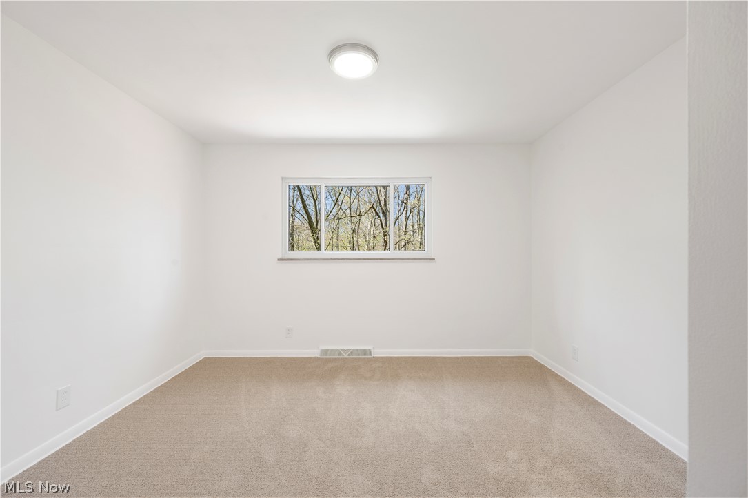 482 Garnette Road Akron, OH 44313 - Photo 21 of 32 Gallery Image 21