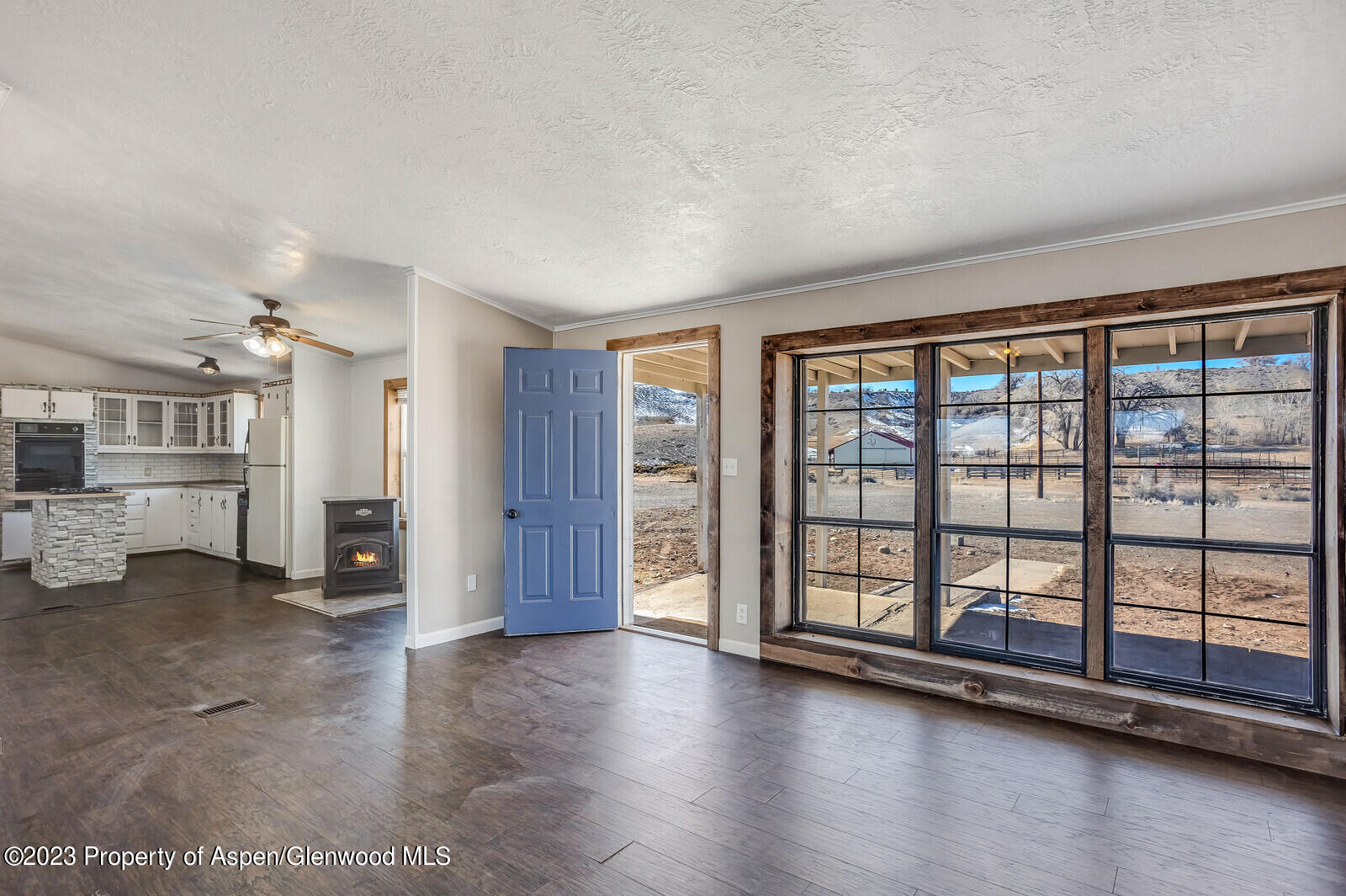 58709 Herman Road Olathe, CO 81425 - Photo 9 of 33 07_58709_Herman_Dr_Olathe_81425007_mls