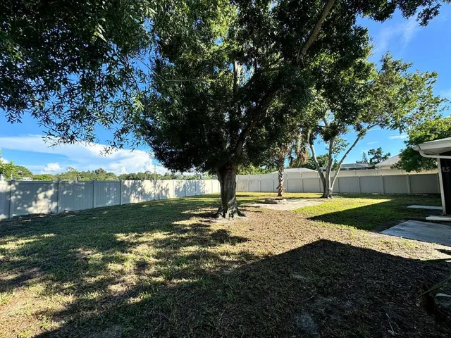 $2,500 | 305 Bay Vista Avenue, Osprey, FL 34229