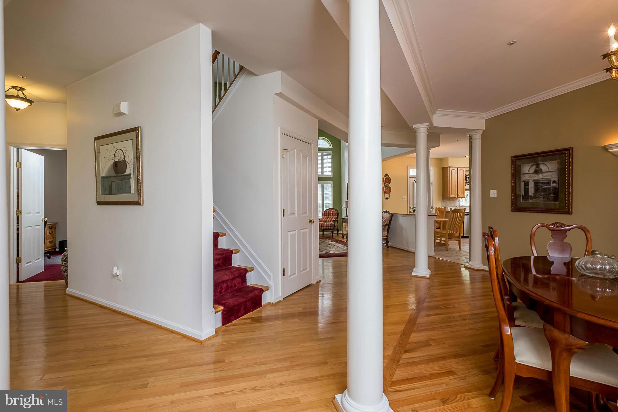 6213 Brooklyn Bridge Road Laurel, MD 20707 - Photo 4 of 30 Foyer