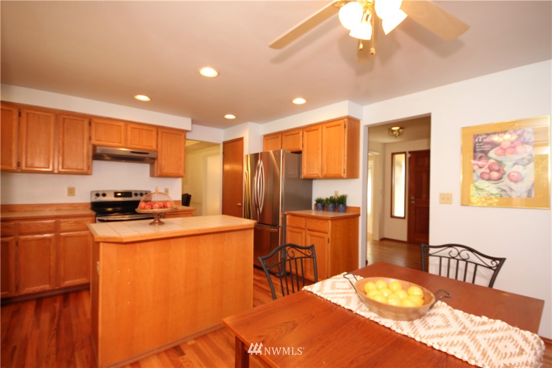 3227 210th Street Southeast Bothell, WA 98021 - Photo 21 of 25