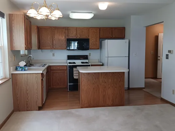 $199,900 | 2908 Foggy Glen Drive, Unit 2908, Valparaiso, IN 46385